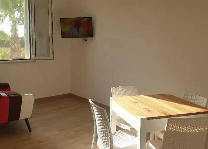 Molto Benissimo شقة *