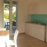 Molto Benissimo * Otranto